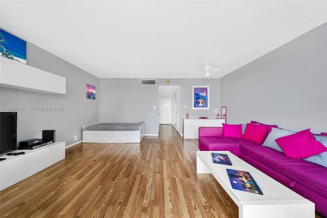 1200 West Ave 327, Miami Beach, FL 33139