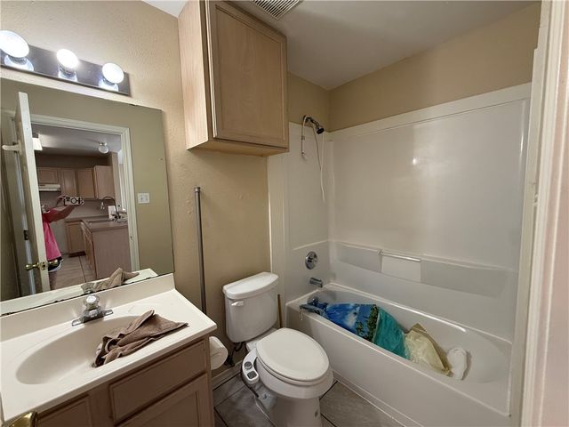 15318 Cruiser St A & B, Corpus Christi, TX 78418