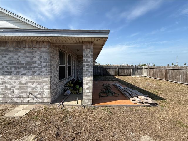 15318 Cruiser St A & B, Corpus Christi, TX 78418