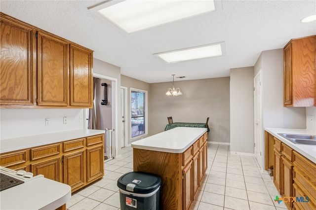 408 Cherrystone Circle, Victoria, TX 77904