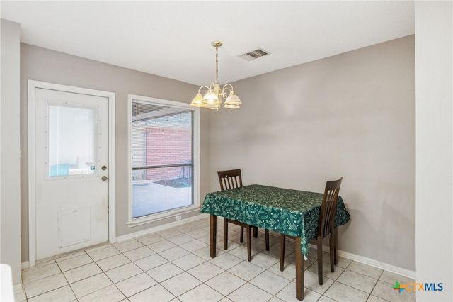 408 Cherrystone Circle, Victoria, TX 77904