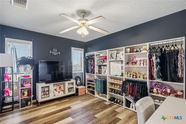 408 Cherrystone Circle, Victoria, TX 77904