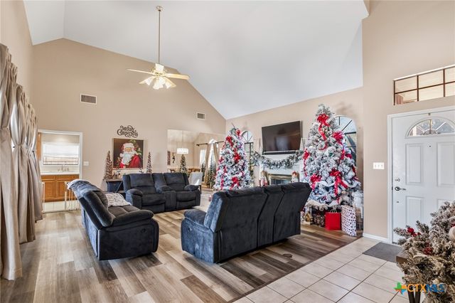 408 Cherrystone Circle, Victoria, TX 77904