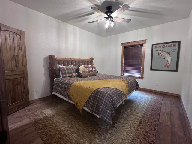 2 N Riverview Lane, Mountain View, AR 72560