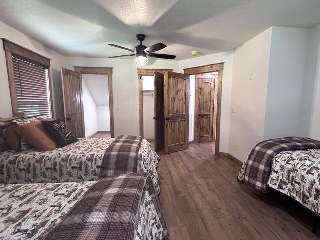 2 N Riverview Lane, Mountain View, AR 72560