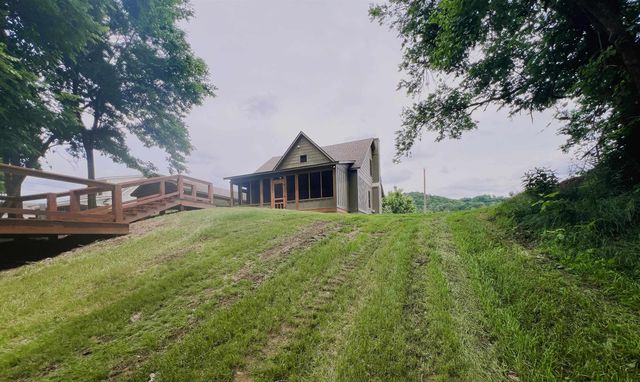 2 N Riverview Lane, Mountain View, AR 72560
