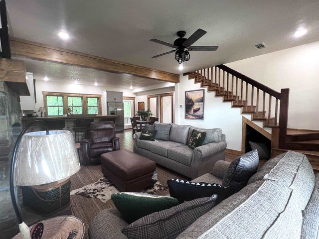 2 N Riverview Lane, Mountain View, AR 72560