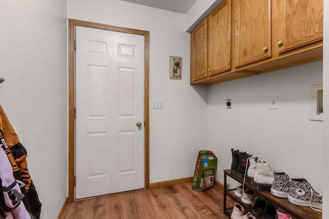 300 ROSEMARY DRIVE, Pulaski, WI 54162