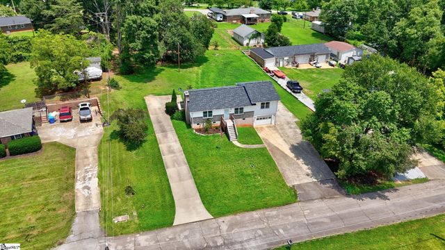 317 Bentwood Road, Piedmont, SC 29673