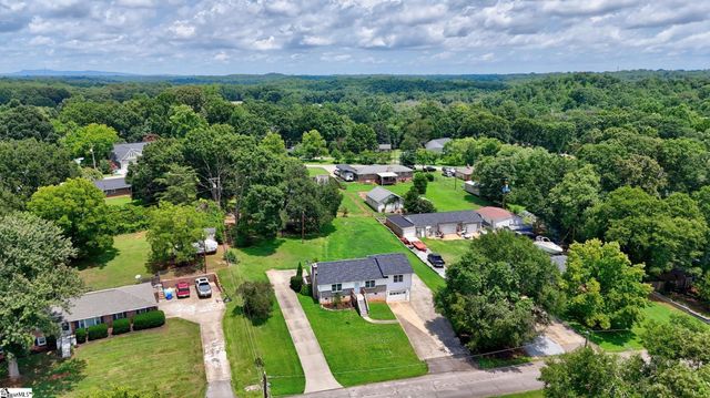 317 Bentwood Road, Piedmont, SC 29673