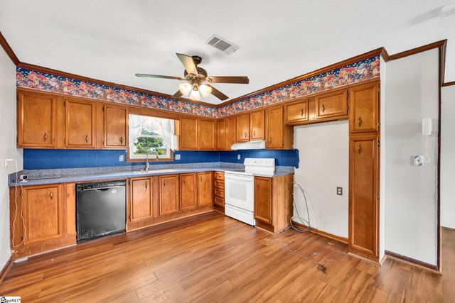 317 Bentwood Road, Piedmont, SC 29673