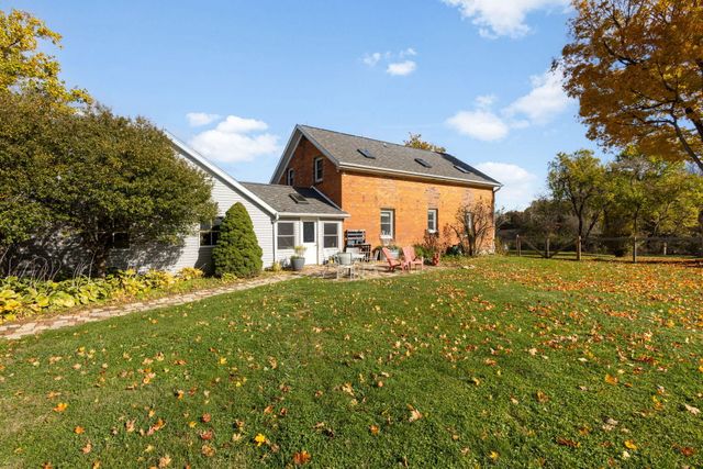 6484 E 1000 N, New Carlisle, IN 46552