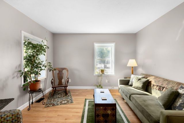 6484 E 1000 N, New Carlisle, IN 46552