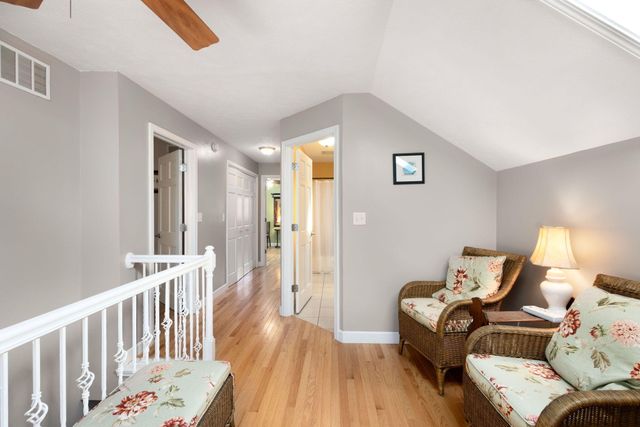 6484 E 1000 N, New Carlisle, IN 46552