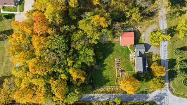 6484 E 1000 N, New Carlisle, IN 46552