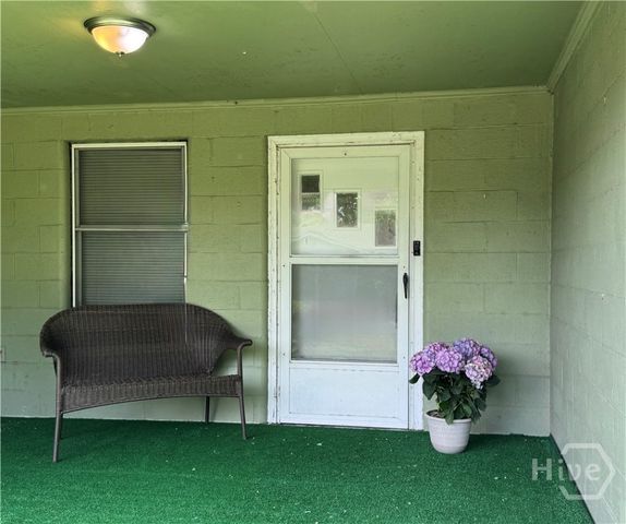 147 Camellia Avenue, Savannah, GA 31408