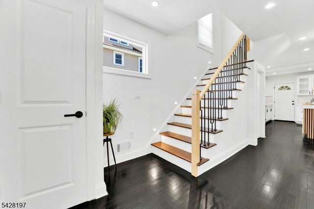 532 Main St, South Amboy City, NJ 08879