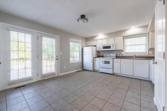 2575 S Addisyn Lane, Bloomington, IN 47403