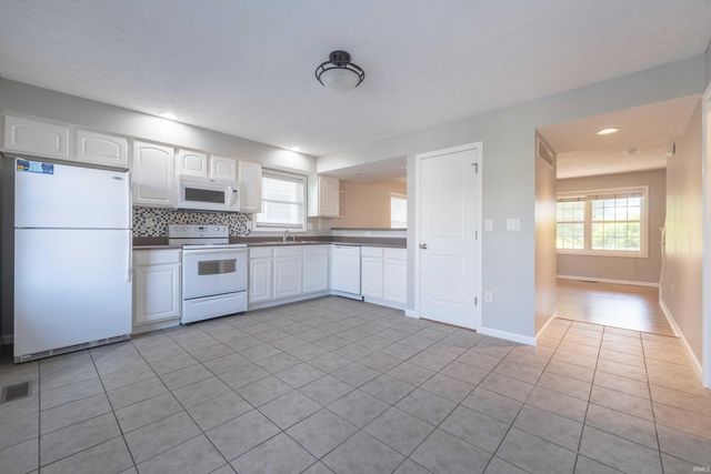 2575 S Addisyn Lane, Bloomington, IN 47403