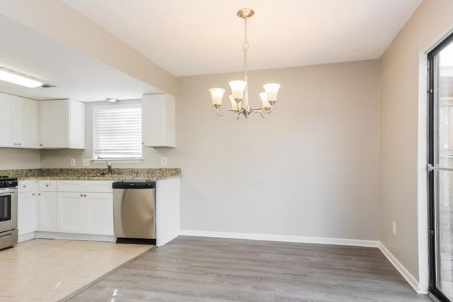 11122 Hanning Lane, Houston, TX 77041