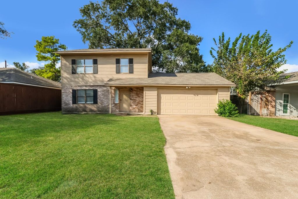 11122 Hanning Lane, Houston, TX 77041