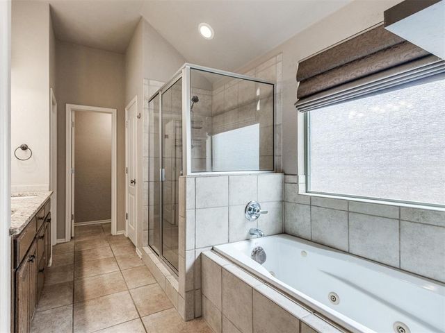 713 N Elk Way, Mustang, OK 73064