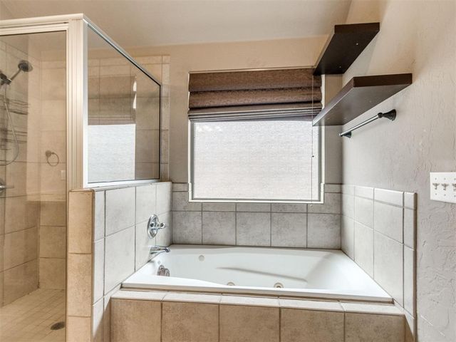 713 N Elk Way, Mustang, OK 73064