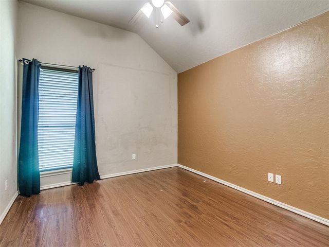 713 N Elk Way, Mustang, OK 73064