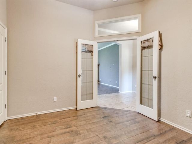 713 N Elk Way, Mustang, OK 73064