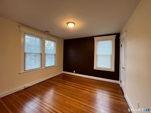 1546 Whitney Avenue, Hamden, CT 06517