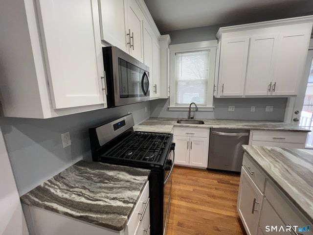 1546 Whitney Avenue, Hamden, CT 06517