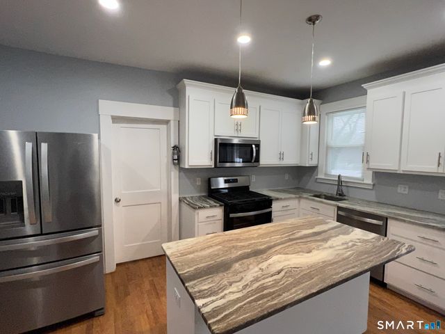 1546 Whitney Avenue, Hamden, CT 06517