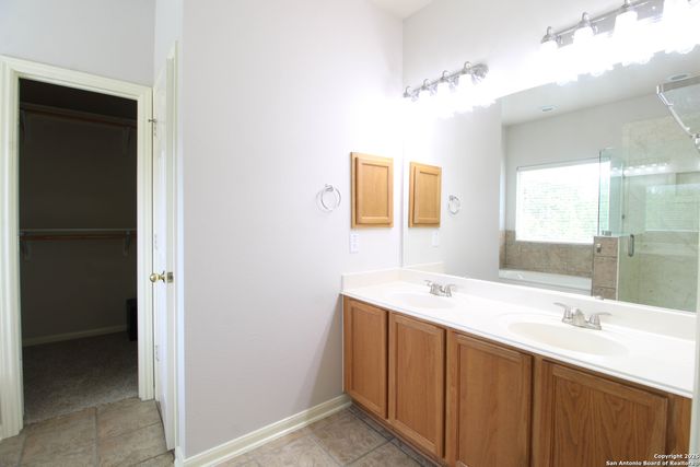 9207 Camborne, San Antonio, TX 78250