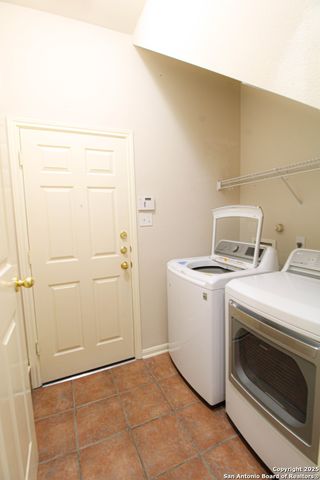 9207 Camborne, San Antonio, TX 78250