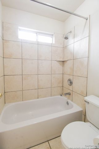 9207 Camborne, San Antonio, TX 78250