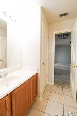 9207 Camborne, San Antonio, TX 78250
