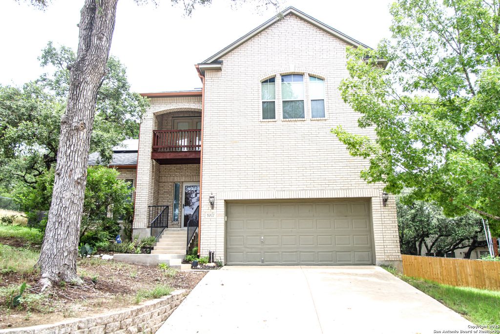 9207 Camborne, San Antonio, TX 78250