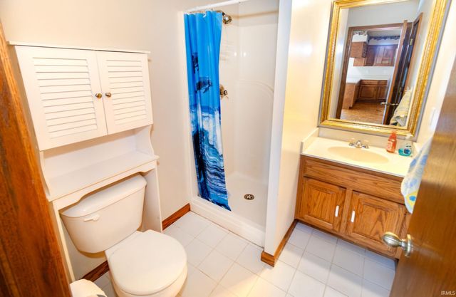 1066 Squaw Creek Road, Boonville, IN 47601