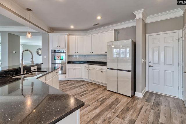 113 Settlers Bend Court, Lexington, SC 29072