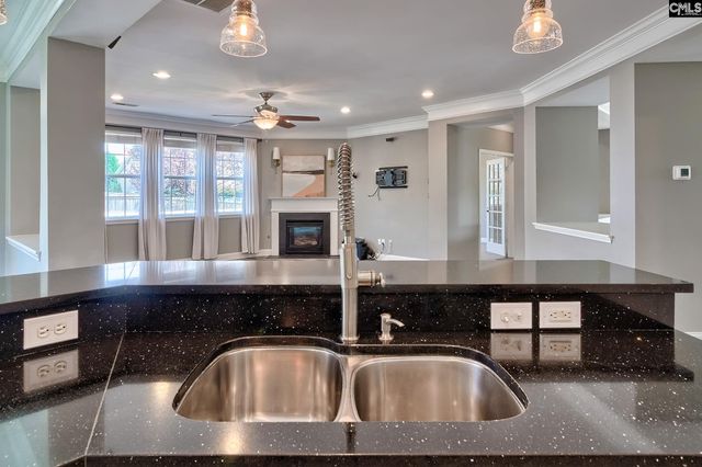 113 Settlers Bend Court, Lexington, SC 29072