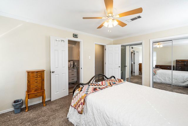 15690 Hilltop Drive, Kemp, TX 75143