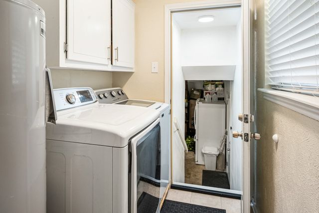 15690 Hilltop Drive, Kemp, TX 75143