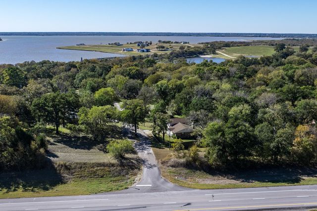 15690 Hilltop Drive, Kemp, TX 75143