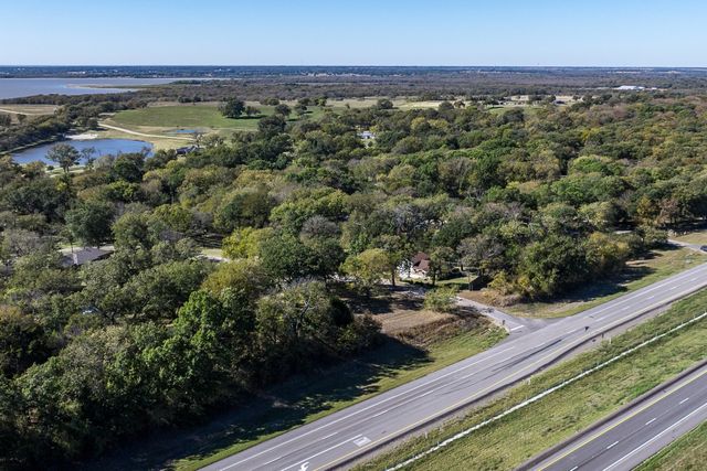 15690 Hilltop Drive, Kemp, TX 75143