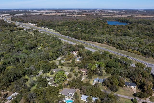 15690 Hilltop Drive, Kemp, TX 75143