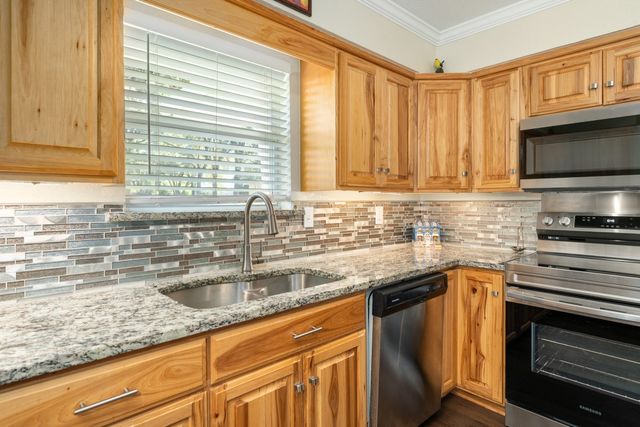 15690 Hilltop Drive, Kemp, TX 75143