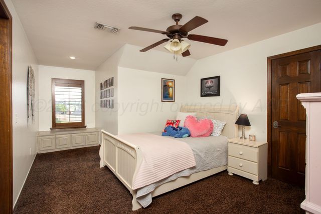 1 Stoneway Court, Canyon, TX 79015