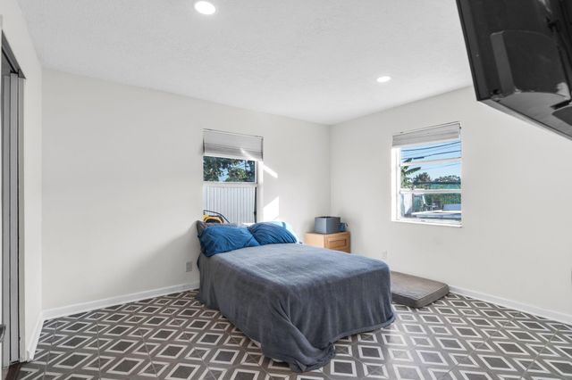 4664 Sutton Terrace S, West Palm Beach, FL 33415