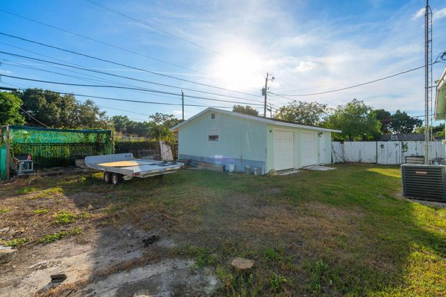 4664 Sutton Terrace S, West Palm Beach, FL 33415