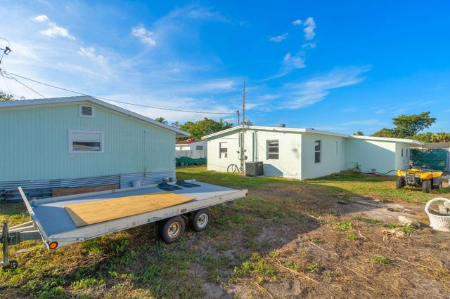 4664 Sutton Terrace S, West Palm Beach, FL 33415